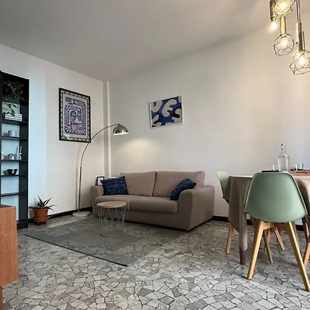 Pm 9 Via Gaetano Strigelli Apartment